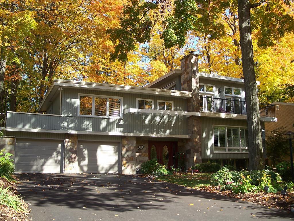 Forest Hill Bed And Breakfast キッチナー エクステリア 写真